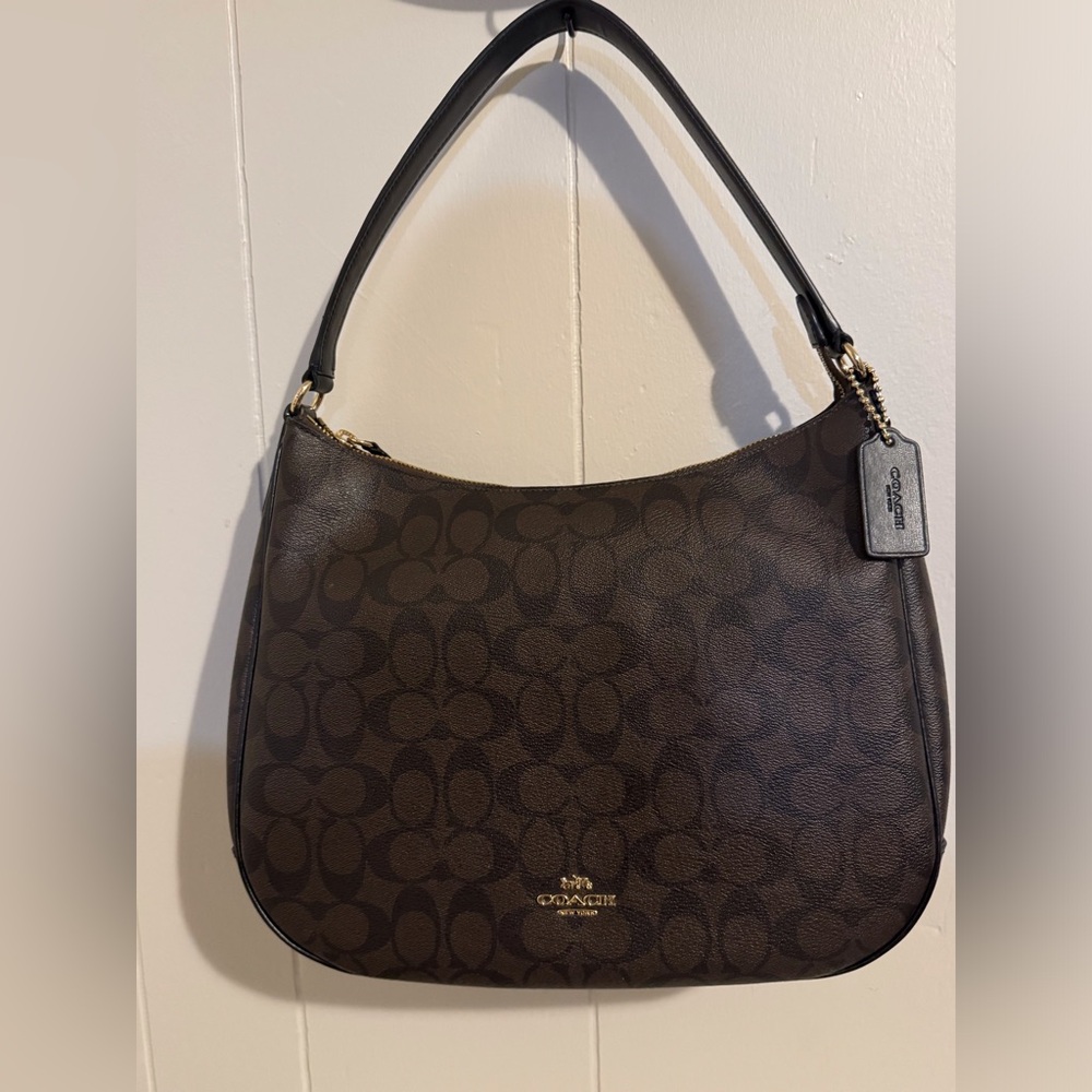Coach Zip Shoulder Bag In Signature Canvas Black Smoke #F29209